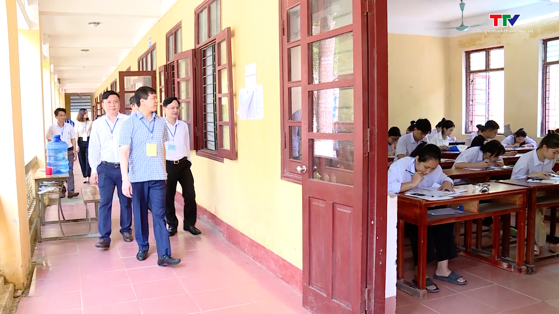 Thanh Hóa tổ chức thành công kỳ thi tốt nghiệp THPT năm 2023 - Ảnh 2.