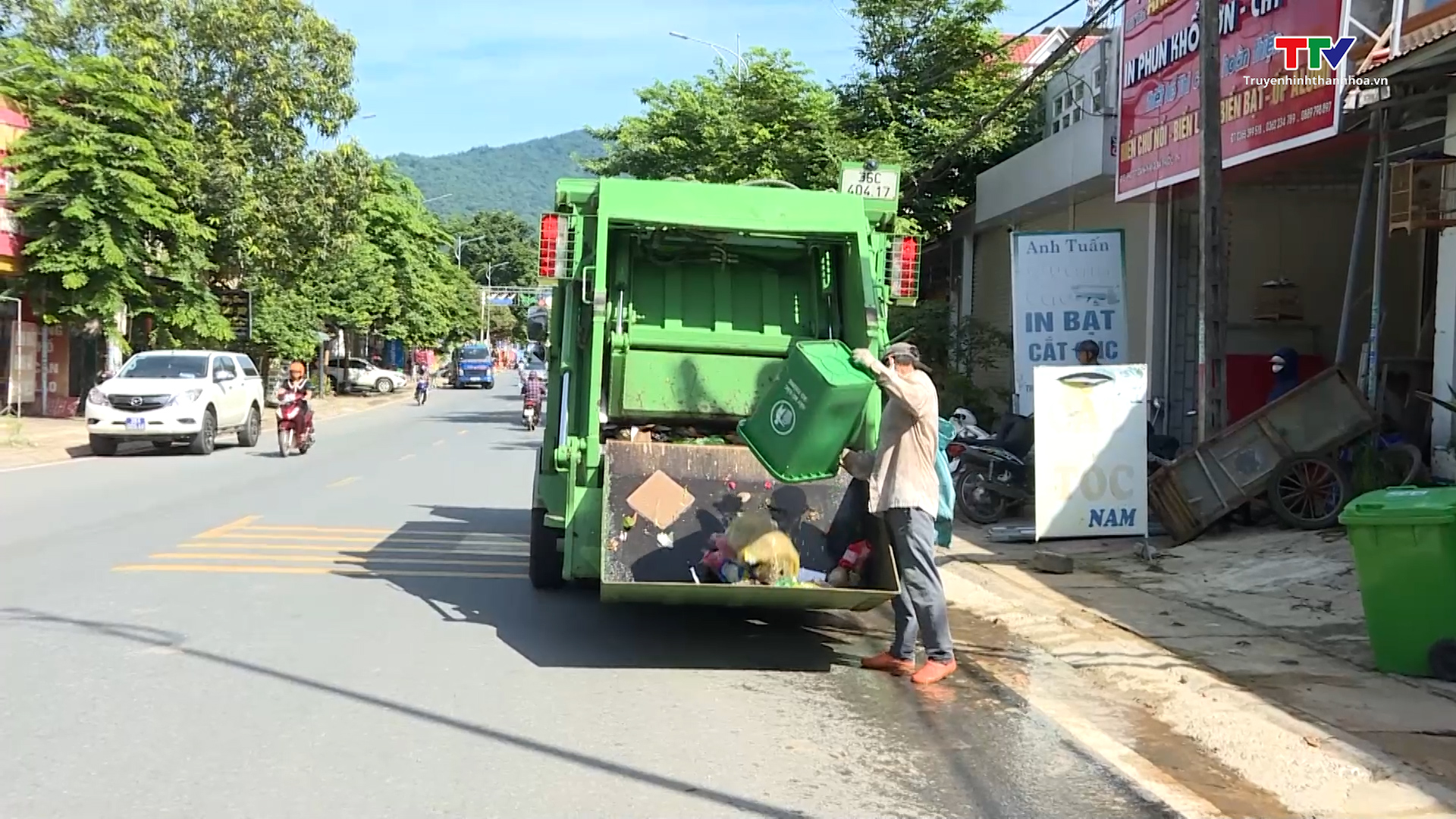 Công tác thu gom và xử lý rác thải sinh hoạt ở huyện Bá Thước - Ảnh 3.