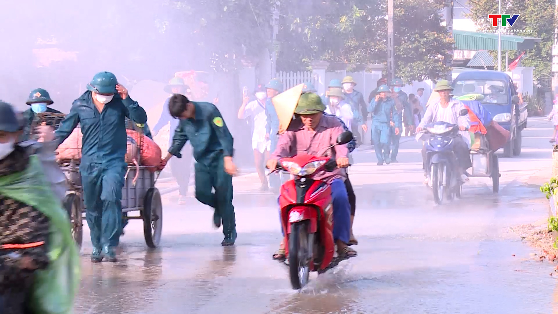 Diễn tập phòng chống lụt bão, tìm kiếm cứu nạn phường Đông Hải năm 2023 - Ảnh 2.