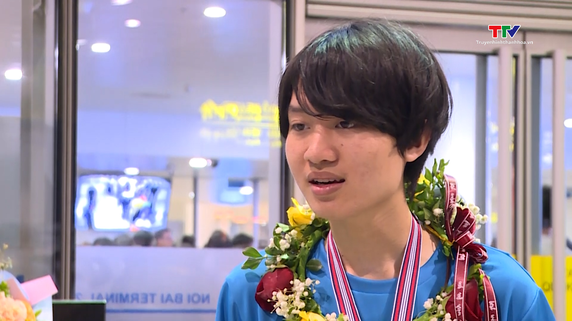 Thanh Hóa đón học sinh đạt Huy chương Bạc Olympic Vật lý Quốc tế   - Ảnh 3.