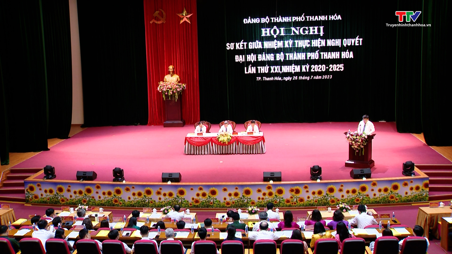 Đảng bộ thành phố Thanh Hóa sơ kết giữa nhiệm kỳ 2020 - 2025 - Ảnh 4.