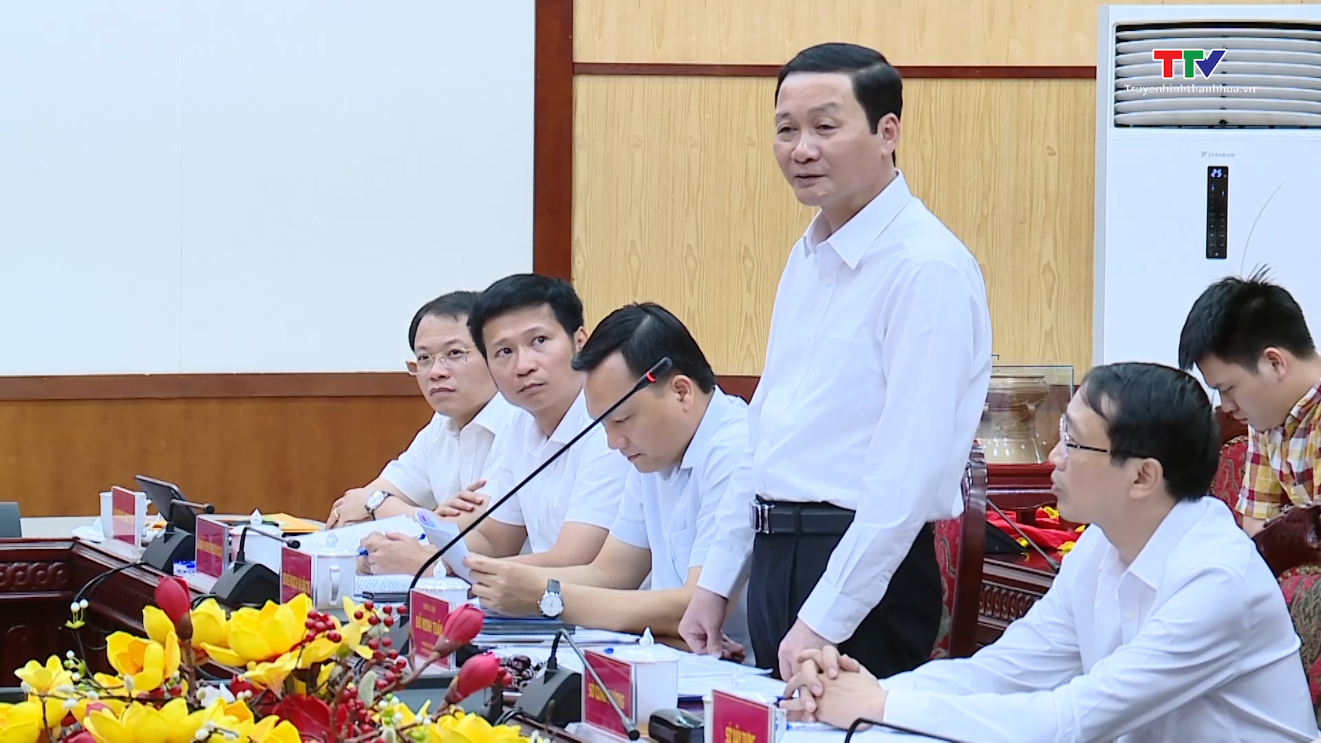 Tháo gỡ khó khăn trong triển khai dự án, bảo đảm cung ứng điện trên địa bàn tỉnh Thanh Hóa - Ảnh 5.