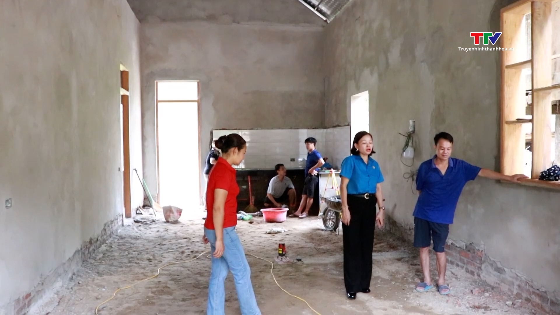Liên đoàn Lao động huyện Quan Hóa tích cực chăm lo đời sống cho người lao động - Ảnh 3.