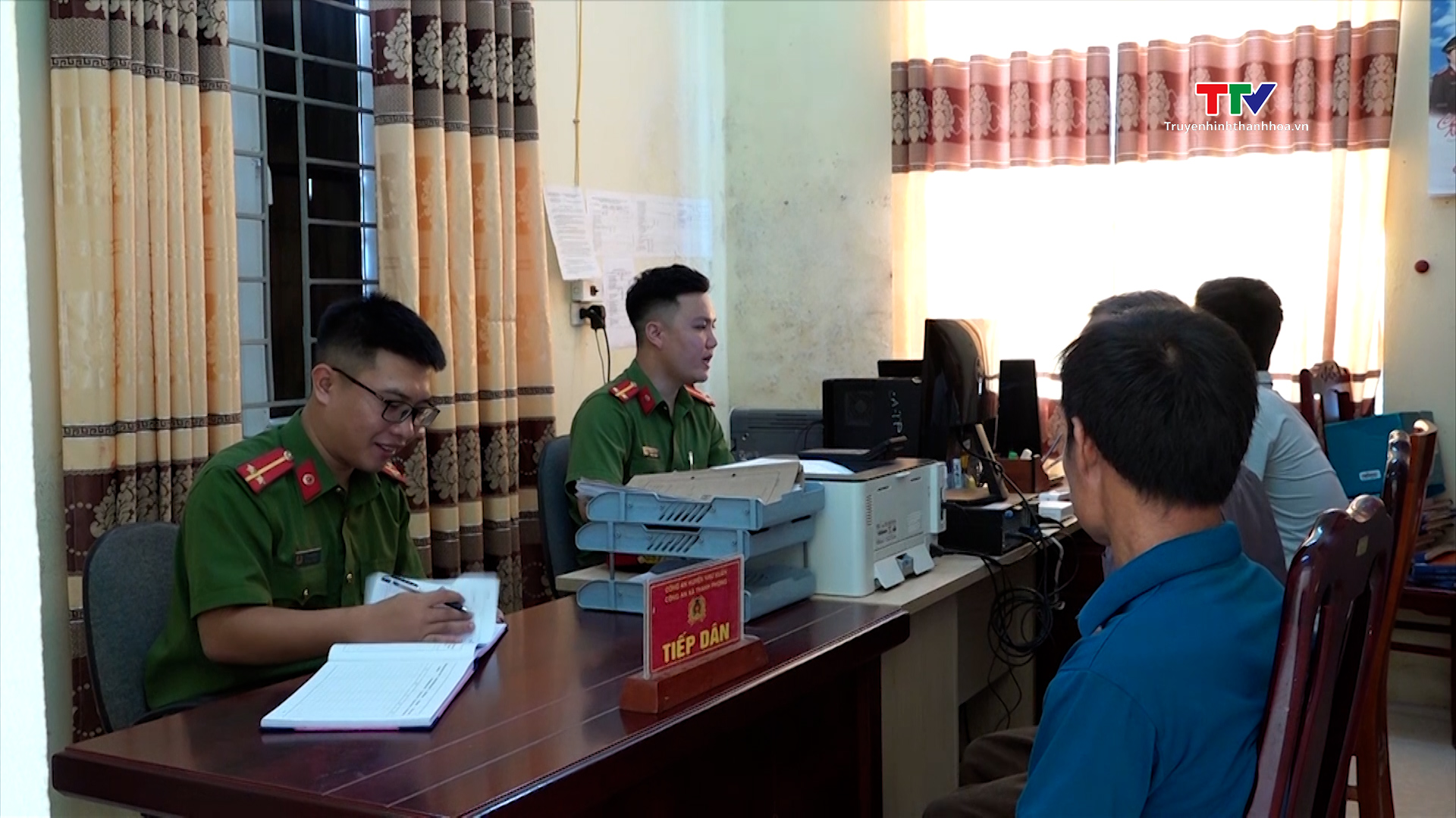 Công an xã Thanh Phong đảm bảo tốt an ninh trật tự trên địa bàn xã - Ảnh 2.