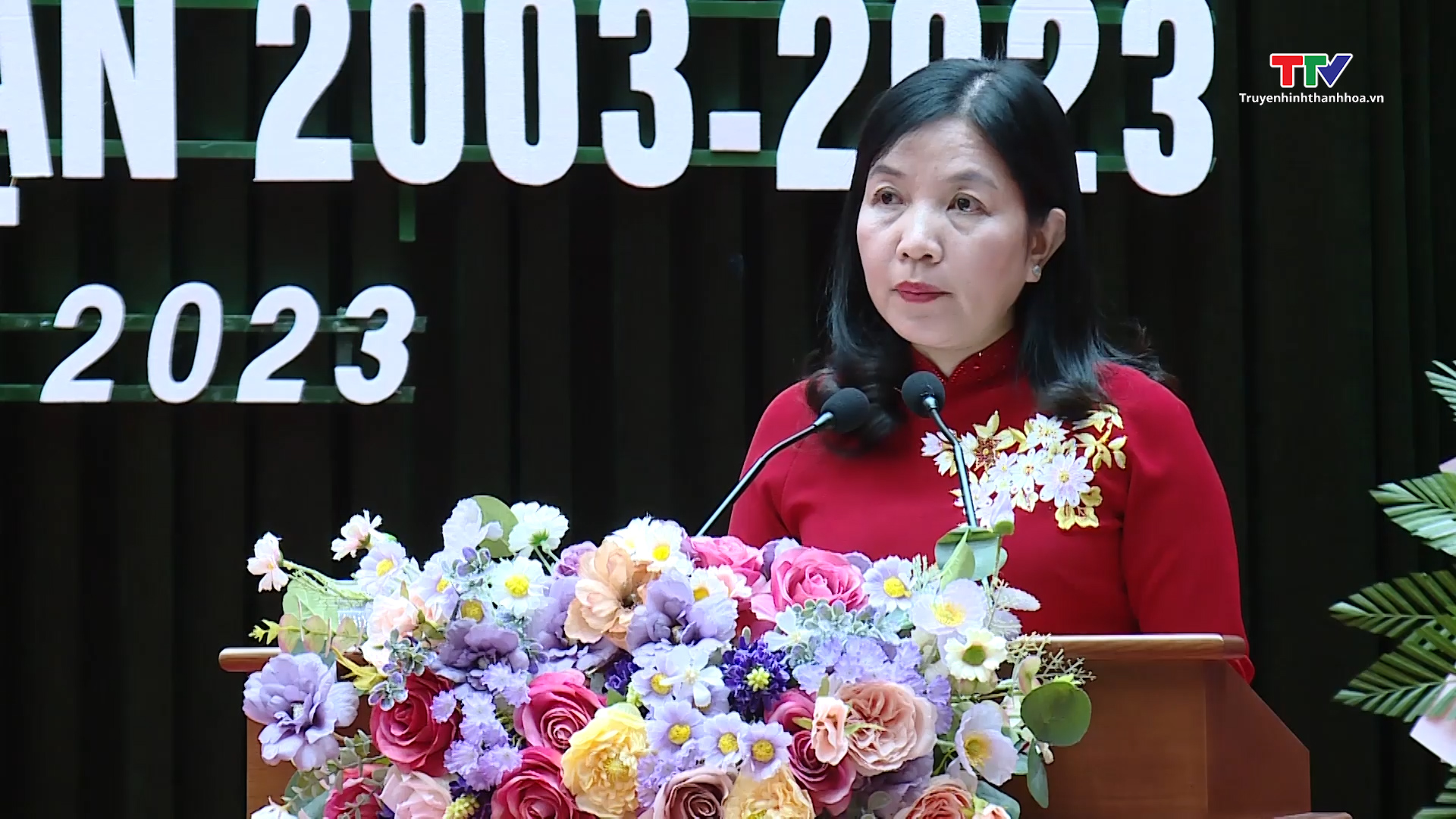 Ủy ban Mặt trận tổ quốc thành phố Thanh Hóa đón nhận Huân chương Lao động hạng Nhì và tổng kết 20 năm tổ chức Ngày hội đại đoàn kết toàn dân tộc - Ảnh 3.