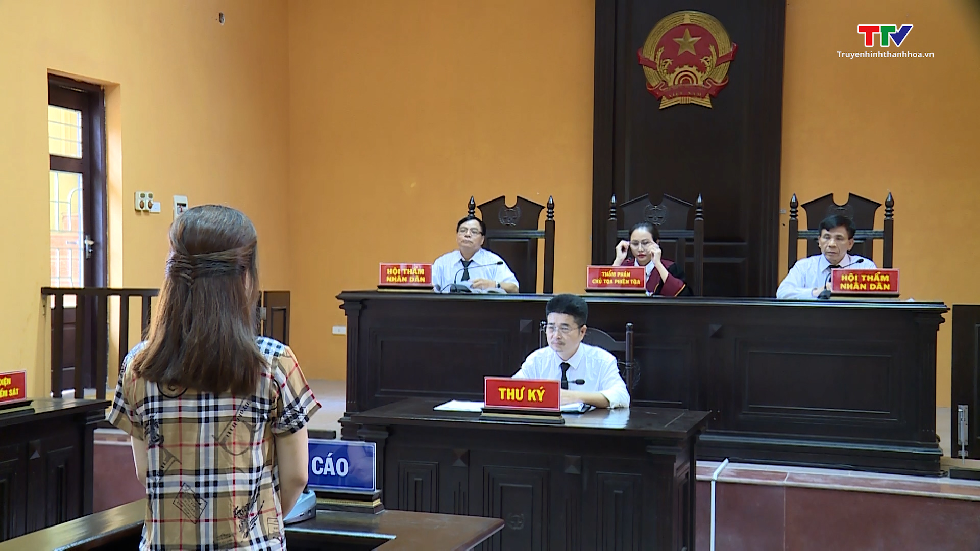 Ngành Toà án tỉnh Thanh Hoá phòng ngừa tiêu cực trong hoạt động xét xử - Ảnh 2.