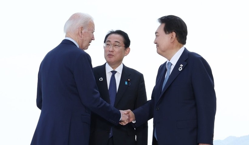 Nhật - Hàn - Mỹ nhấn mạnh ý nghĩa dấu mốc của hội nghị thượng đỉnh 3 bên - Ảnh 1.