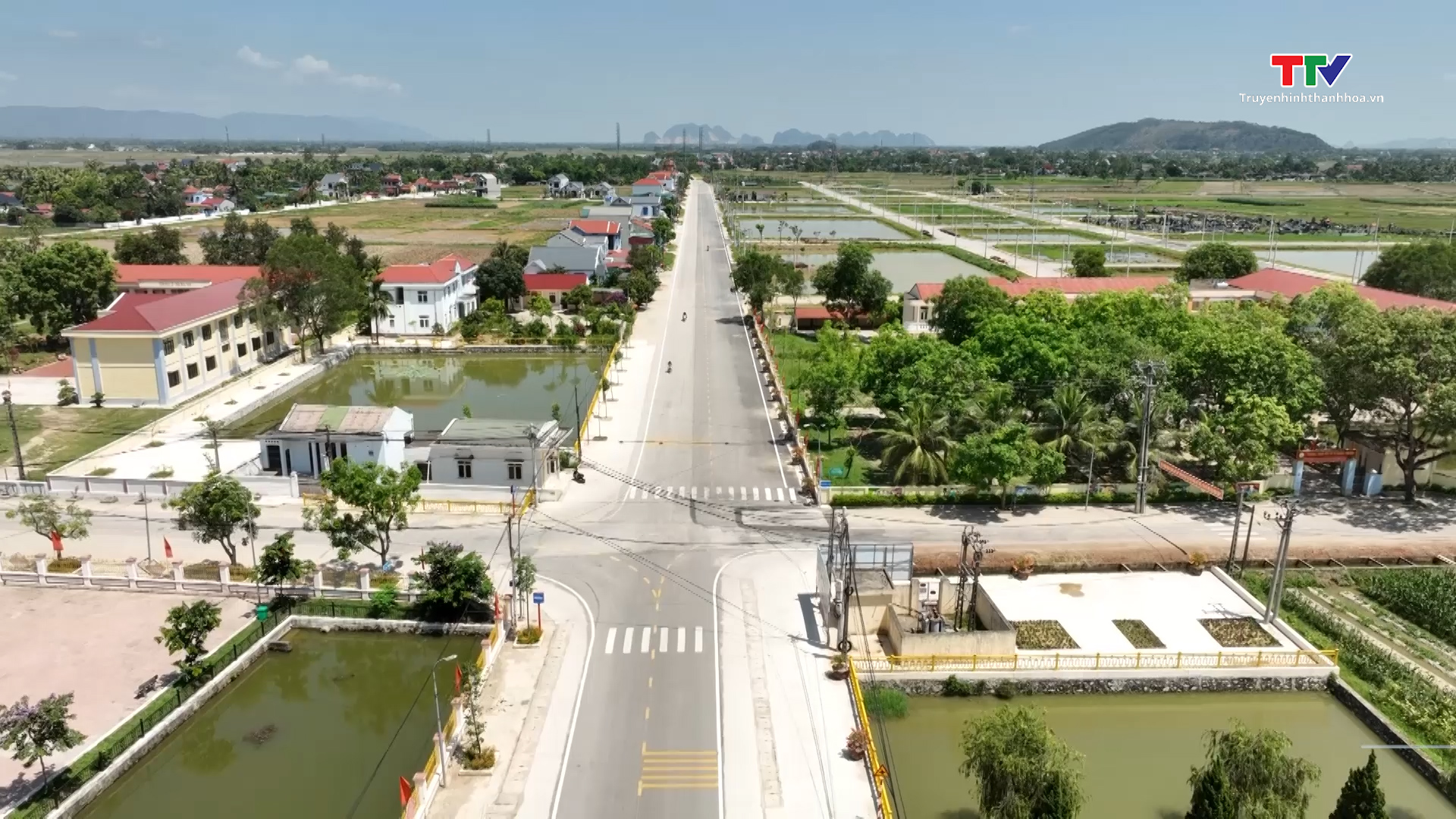 Thanh Hóa hoàn thành vượt kế hoạch xã Nông thôn mới nâng cao - Ảnh 4.