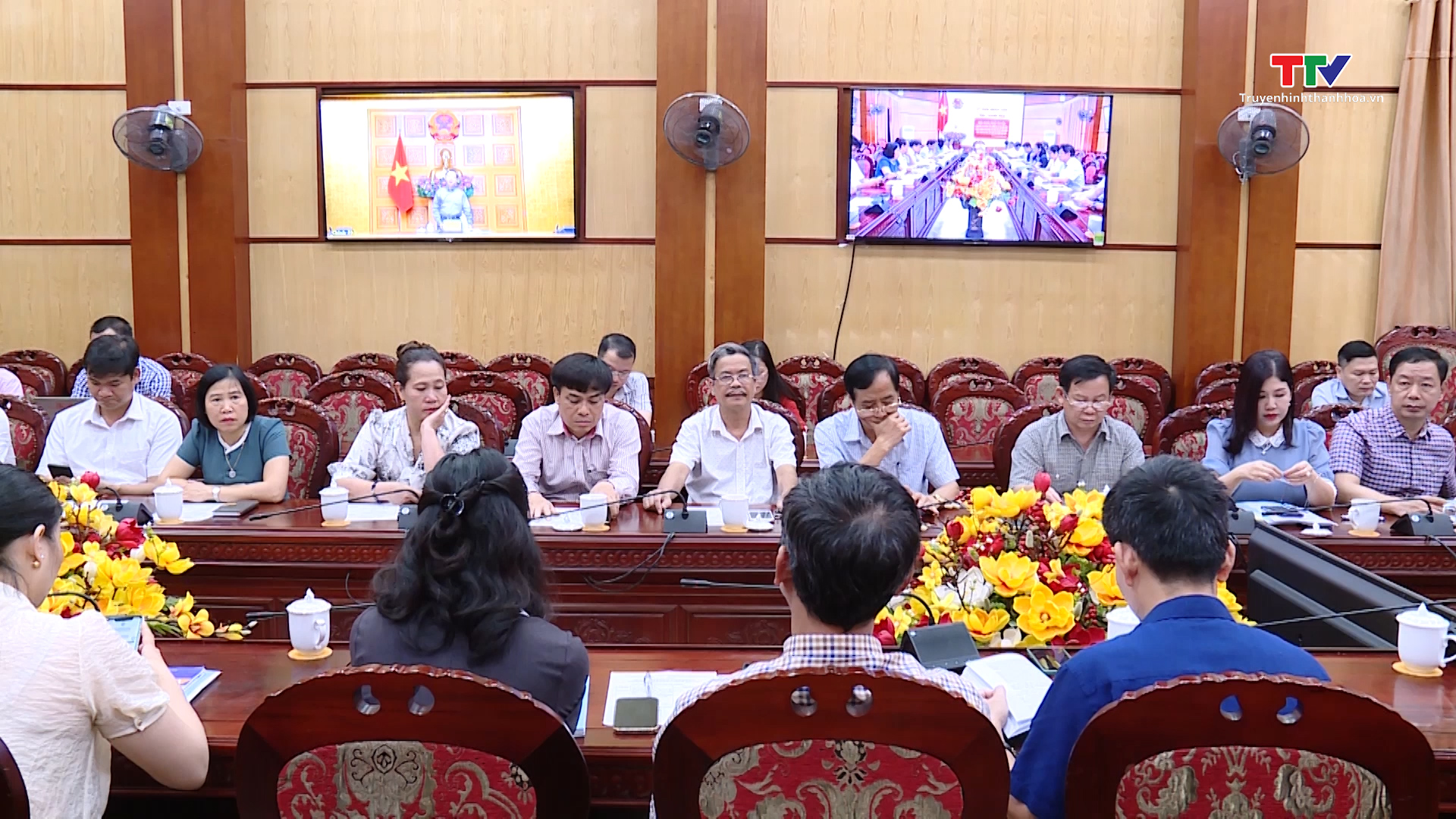 Hội nghị xây dựng Chương trình mục tiêu quốc gia về chấn hưng, phát triển văn hóa, xây dựng con người Việt Nam - Ảnh 3.
