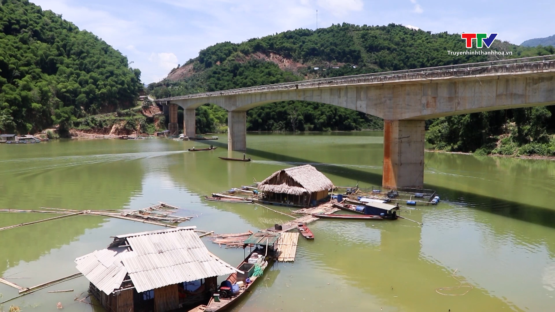 Huyện Quan Hóa tiếp tục đẩy mạnh thực hiện Chương trình mục tiêu Quốc gia giảm nghèo bền vững - Ảnh 2.
