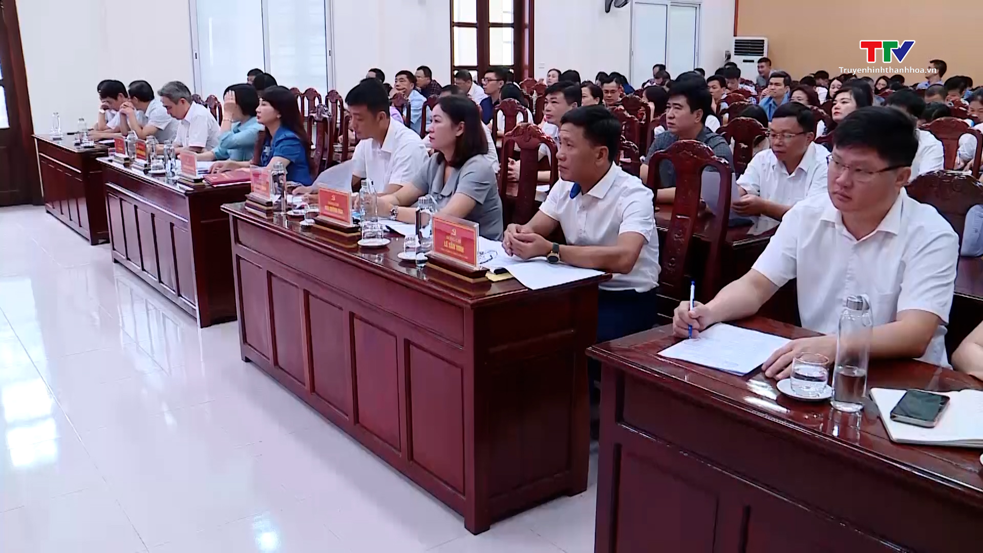 Đảng bộ Khối Cơ quan và Doanh nghiệp tỉnh Thanh Hóa
nâng cao chất lượng nghiên cứu, học tập nghị quyết
 - Ảnh 3.
