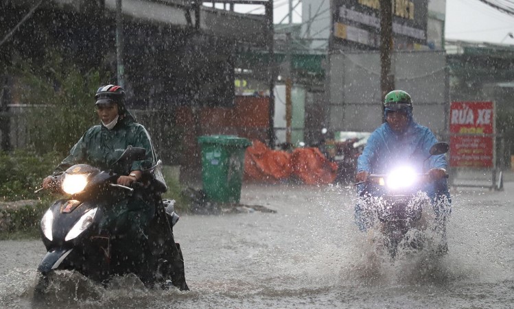 Thời tiết 18/9: Thanh Hóa và nhiều khu vực trên cả nước tiếp tục có mưa và mưa rất to - Ảnh 1.