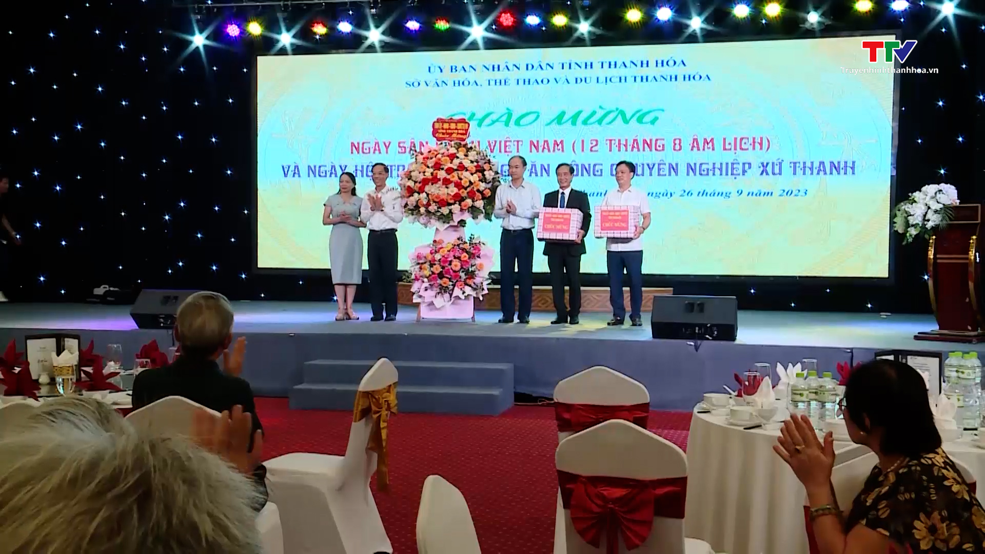 Ngày hội truyền thống Văn công chuyên nghiệp tỉnh Thanh Hóa gắn với ngày Sân khấu Việt Nam năm 2023  - Ảnh 4.