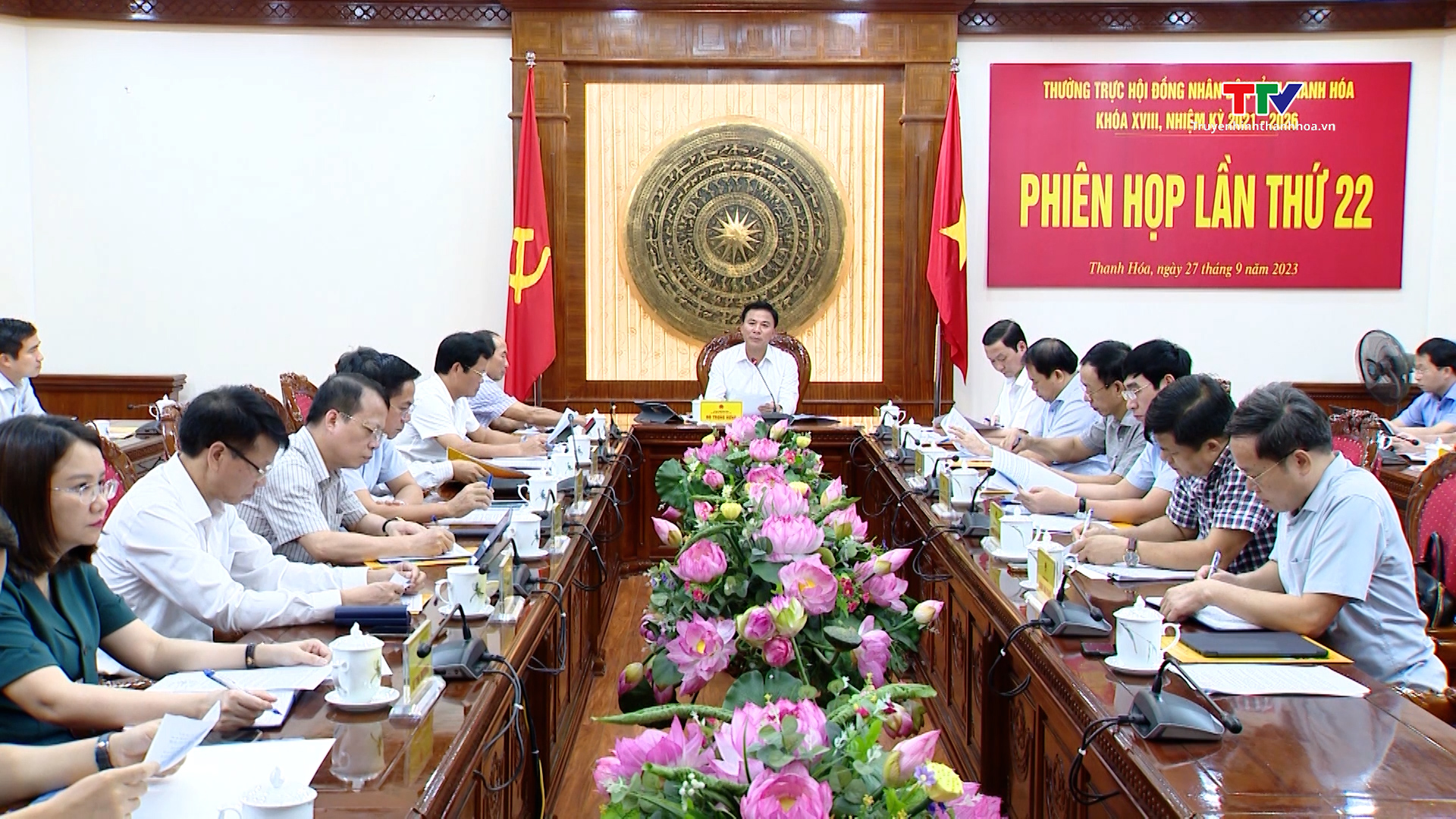 Phiên họp lần thứ 22 Thường trực Hội đồng nhân dân tỉnh Thanh Hoá - Ảnh 2.