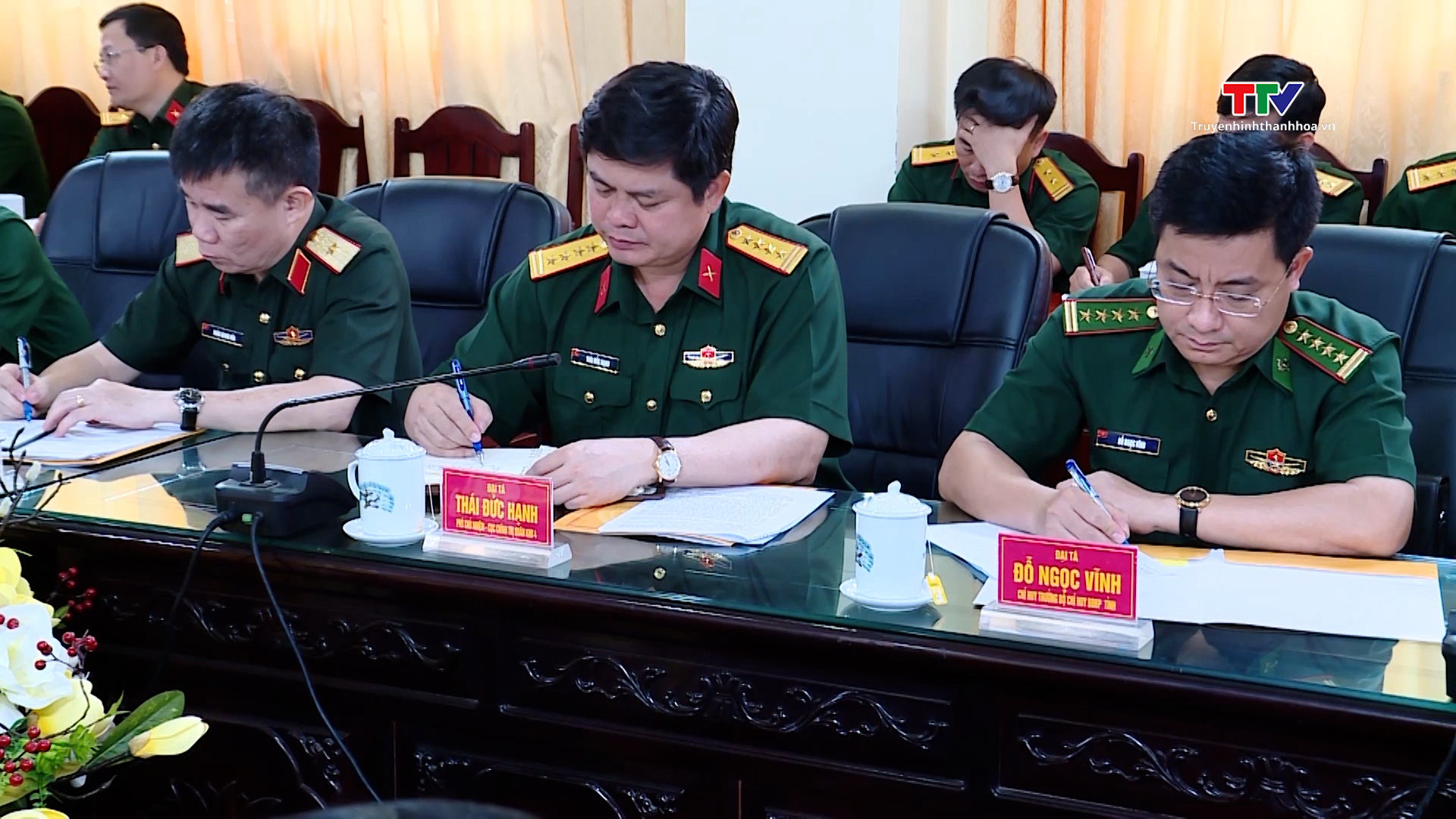 Đại tướng Lương Cường, Uỷ viên Bộ Chính trị, Chủ nhiệm Tổng cục Chính trị Quân đội nhân dân Việt Nam thăm, làm việc tại Thanh Hóa - Ảnh 4.