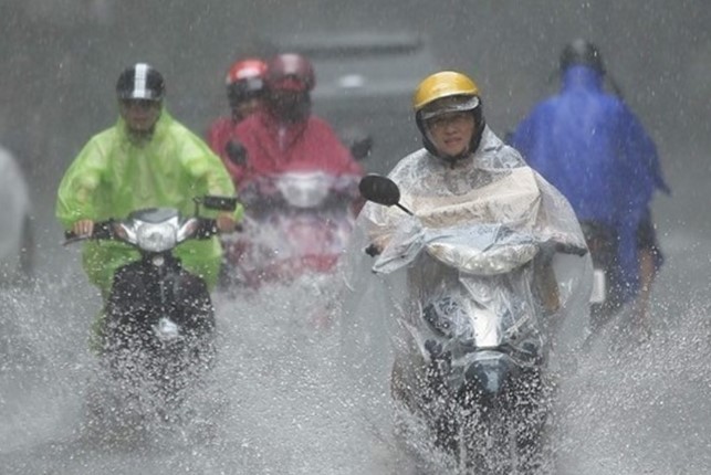 Dự báo thời tiết ngày 4/9: Thanh Hóa và nhiều khu vực trên cả nước có mưa dông  - Ảnh 1.