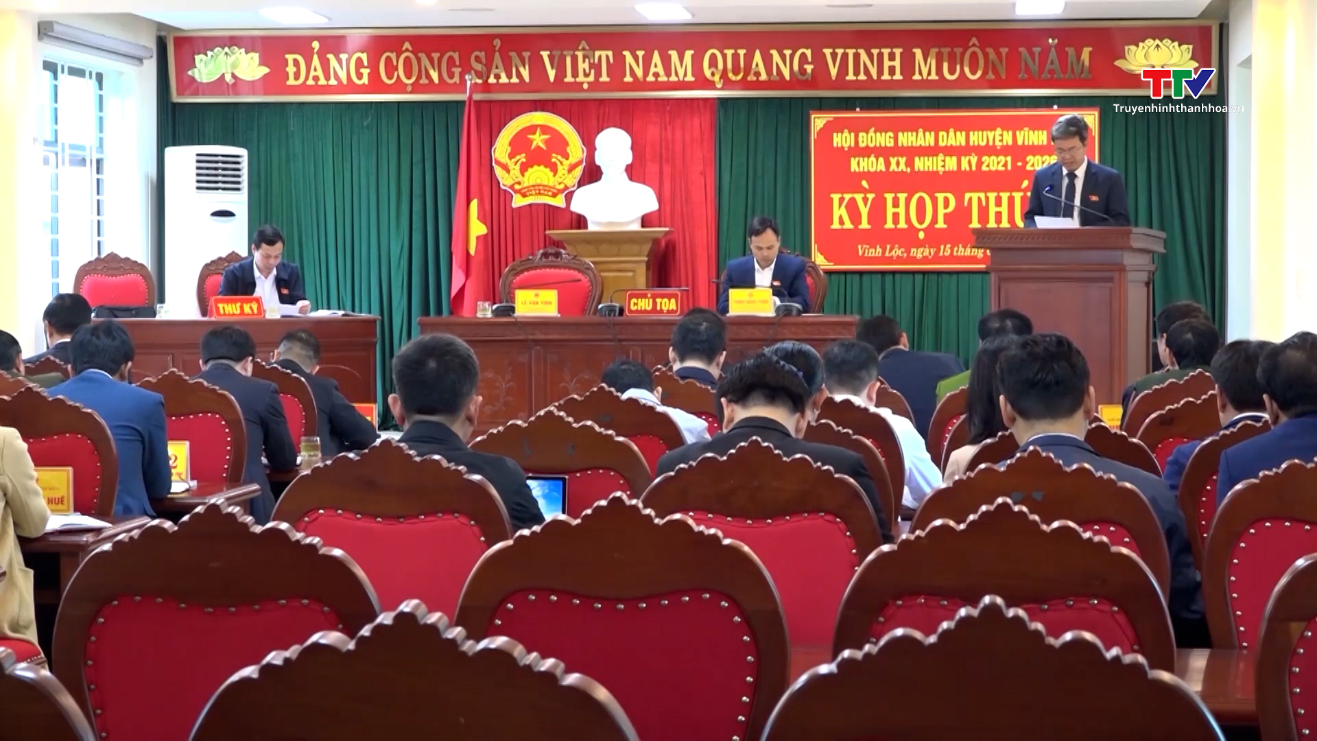 HĐND huyện Vĩnh Lộc khóa XX tổ chức kỳ họp lần thứ 16- Ảnh 1.
