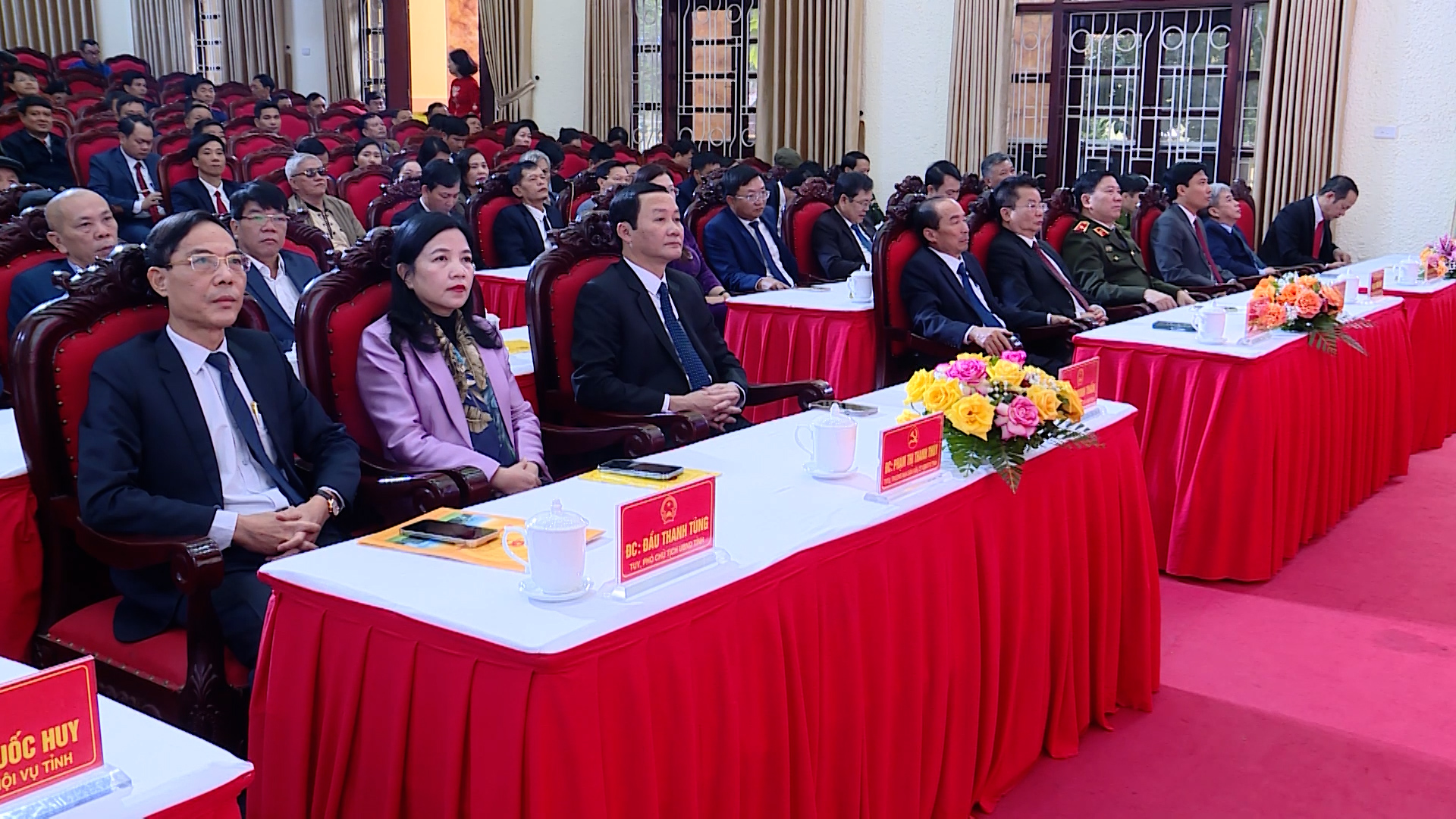 Công bố Nghị quyết của Uỷ ban Thường vụ Quốc hội về thành lập các đơn vị hành chính huyện Thiệu Hoá- Ảnh 3.