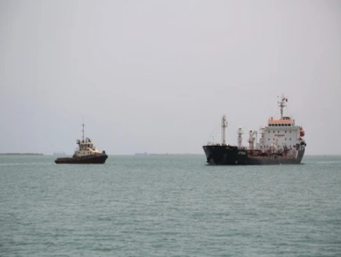 Qatar kêu gọi giải quyết vấn đề căng thẳng ở Biển Đỏ- Ảnh 1.