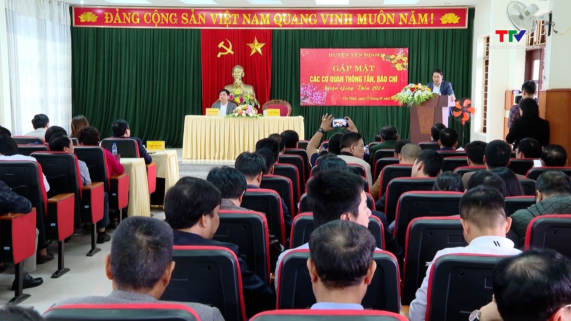 Huyện Yên Định gặp mặt các cơ quan báo chí- Ảnh 1.