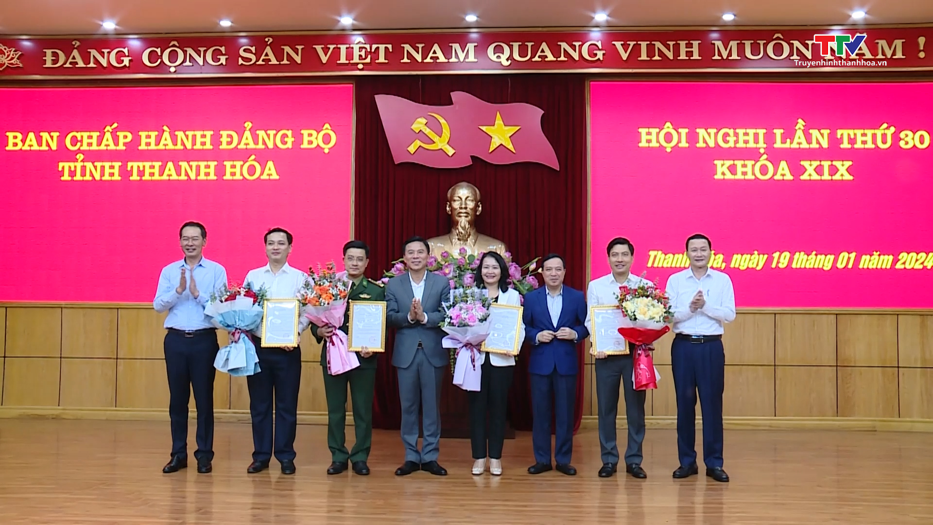 Ban Bí thư chỉ định nhân sự tham gia Ban Chấp hành Đảng bộ tỉnh Thanh Hóa khoá XIX- Ảnh 2.