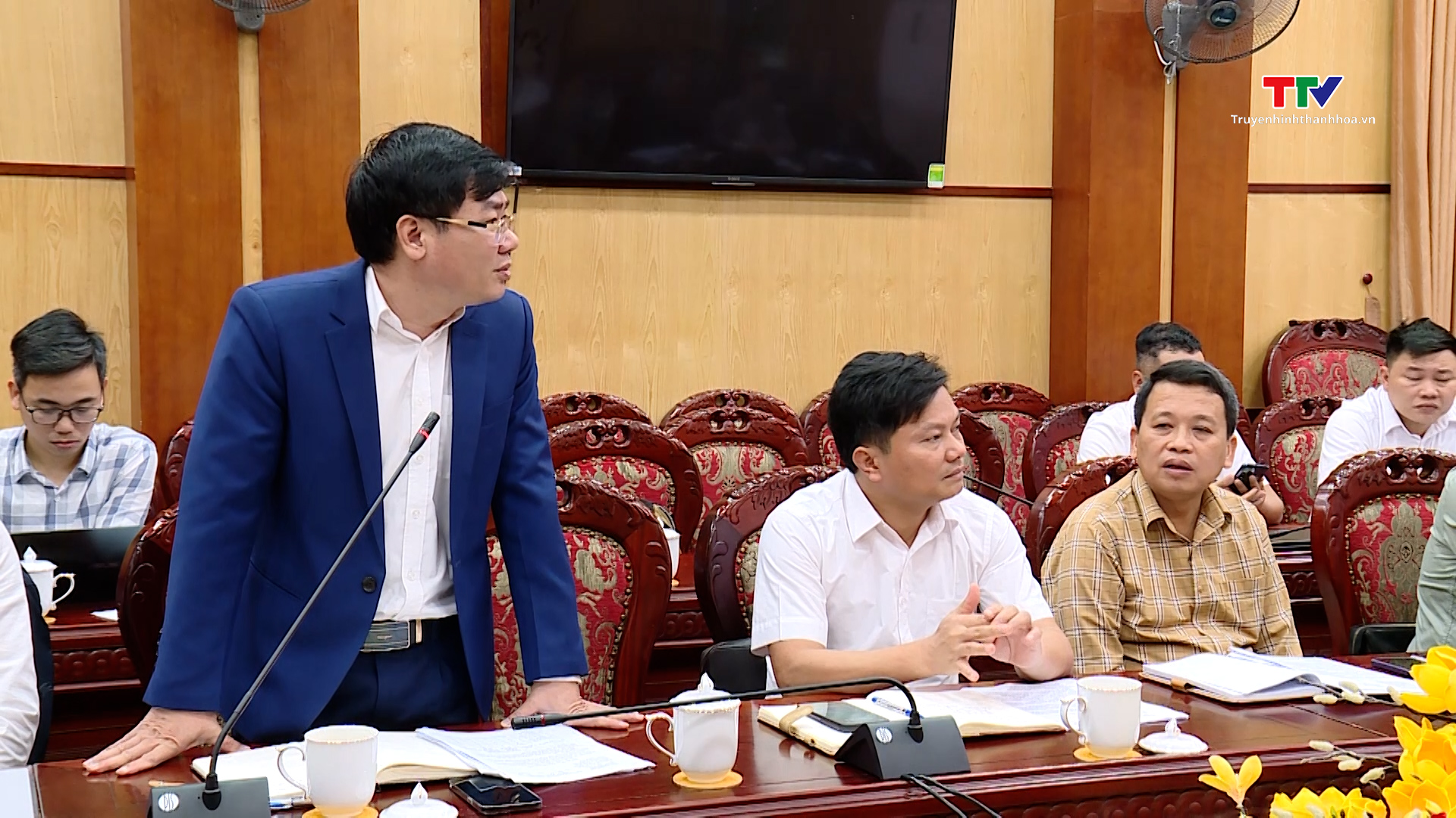 Giao ban tiến độ giải phóng mặt bằng các dự án trọng điểm ngành điện qua tỉnh Thanh Hóa- Ảnh 2.