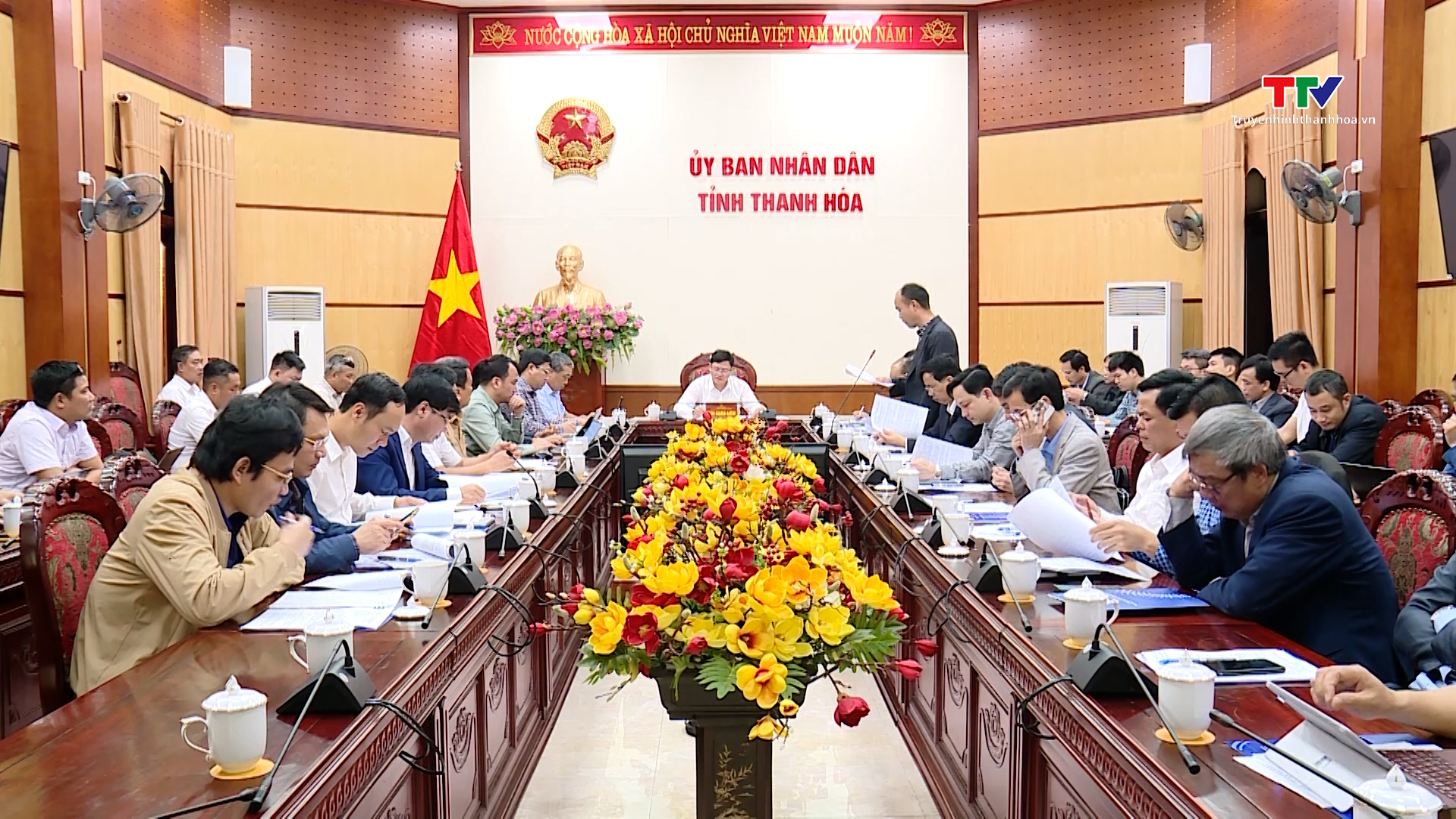Giao ban tiến độ giải phóng mặt bằng các dự án trọng điểm ngành điện qua tỉnh Thanh Hóa- Ảnh 3.