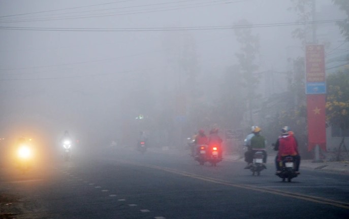 Thời tiết 2/1/2024: Thanh Hóa sương mù nhiều nơi, không mưa, trời chuyển rét từ ngày mai (3/1)- Ảnh 1.