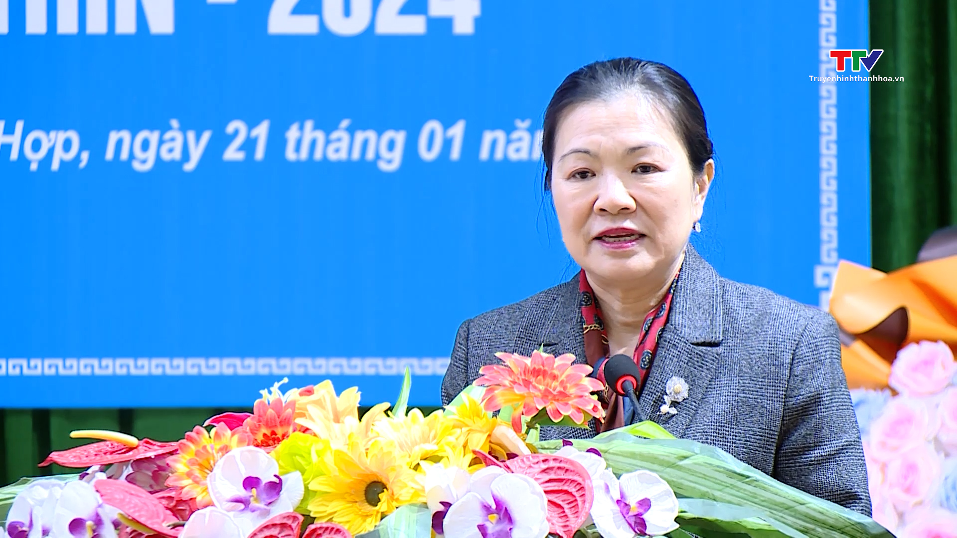 Phó Chủ tịch Ủy ban Trung ương MTTQ Việt Nam Trương Thị Ngọc Ánh thăm, tặng quà Tết tại tỉnh Thanh Hóa- Ảnh 2.