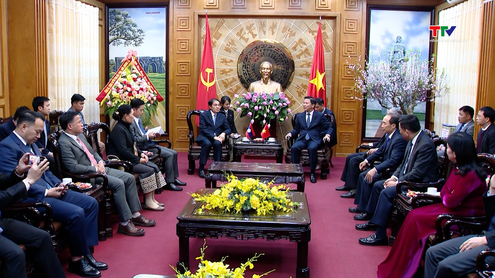 Bí thư Tỉnh ủy tiếp đoàn đại biểu cấp cao tỉnh Hủa Phăn - Lào- Ảnh 3.