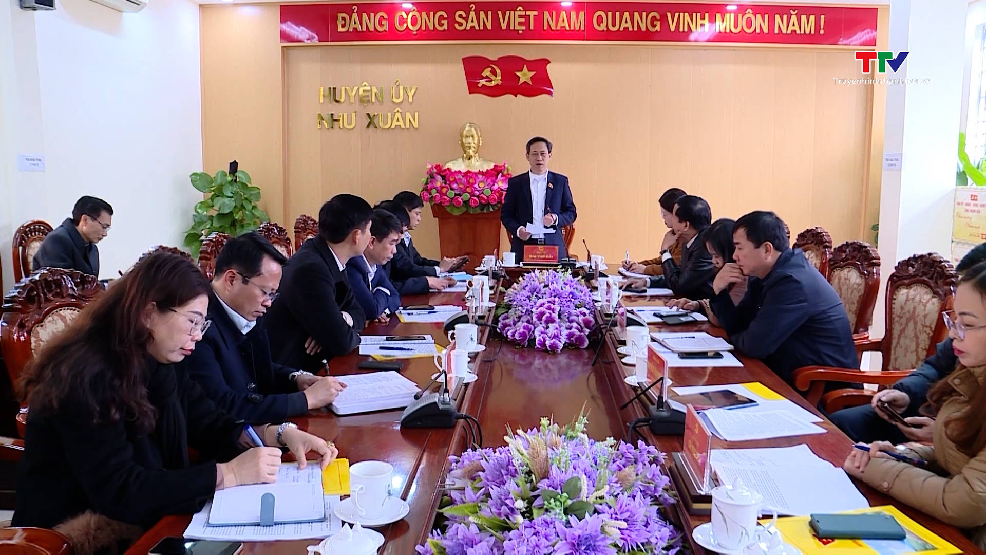 Phó Trưởng Đoàn Đại biểu Quốc hội tỉnh Mai Văn Hải kiểm tra sản xuất và đời sống người dân huyện Như Xuân- Ảnh 1.