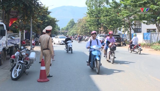 Tăng cường kiểm soát, xử lý học sinh vi phạm trật tự an toàn giao thông- Ảnh 1.