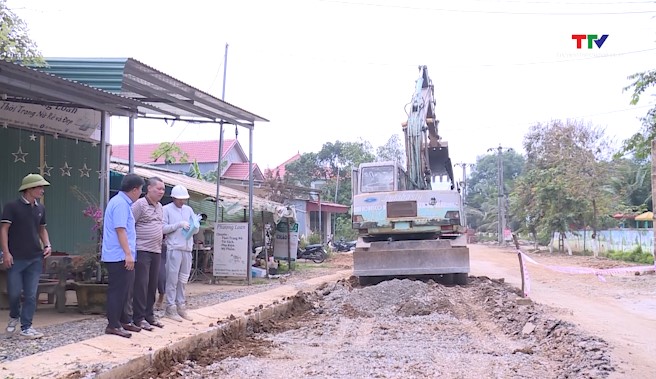 Huyện Ngọc Lặc tập trung đẩy nhanh tiến độ giải ngân vốn đầu tư công- Ảnh 1.