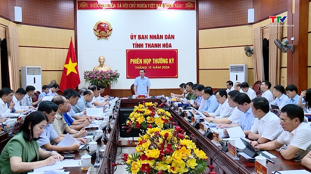 Phiên họp thường kỳ Uỷ ban Nhân dân tỉnh tháng 10- Ảnh 3.