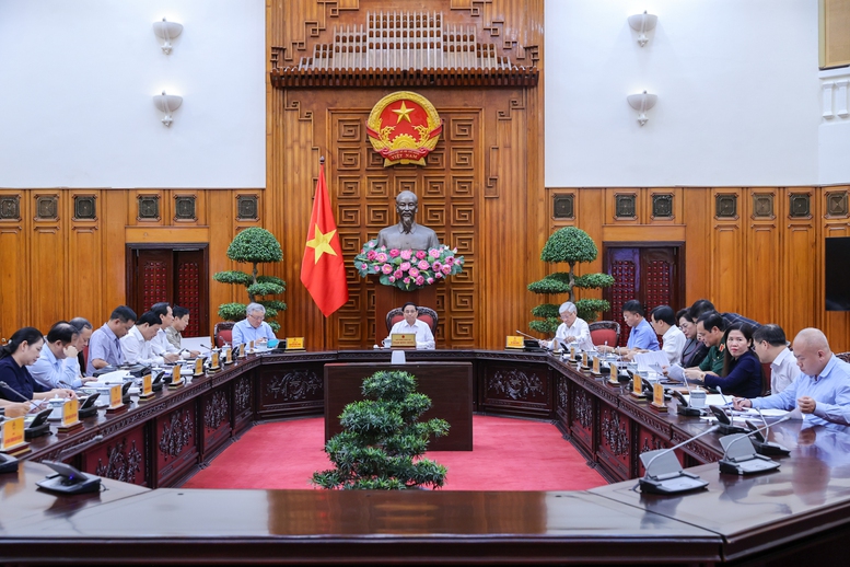 Thủ tướng Phạm Minh Chính làm Trưởng BCĐ Trung ương triển khai xóa nhà tạm, nhà dột nát trên cả nước- Ảnh 1.