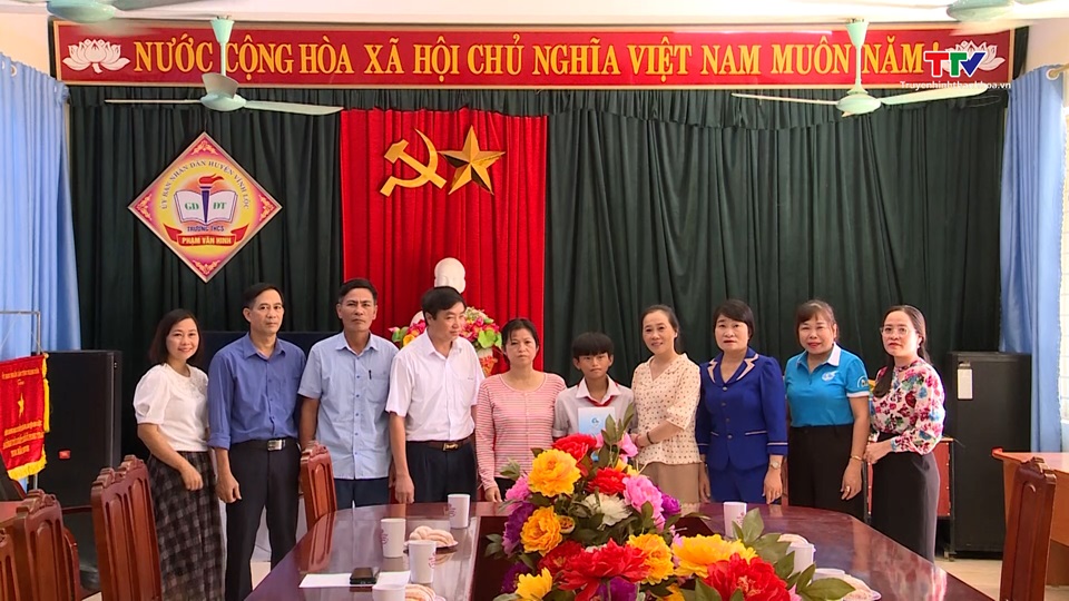 Hội Liên hiệp phụ nữ tỉnh trao học bổng Mottainai cho trẻ mồ côi- Ảnh 1.