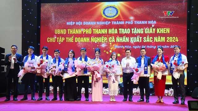 Hiệp hội Doanh nghiệp thành phố Thanh Hóa kỷ niệm 20 năm ngày Doanh nhân Việt Nam 13/10- Ảnh 1.