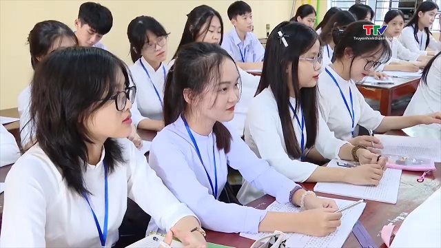 "Gieo hạt giống đỏ" trong trường học ở thành phố Sầm Sơn- Ảnh 6.