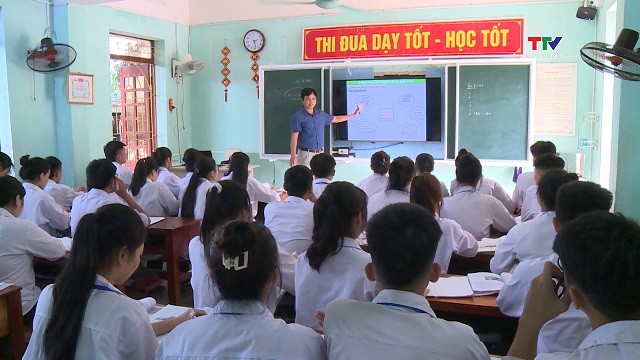 "Gieo hạt giống đỏ" trong trường học ở thành phố Sầm Sơn- Ảnh 4.