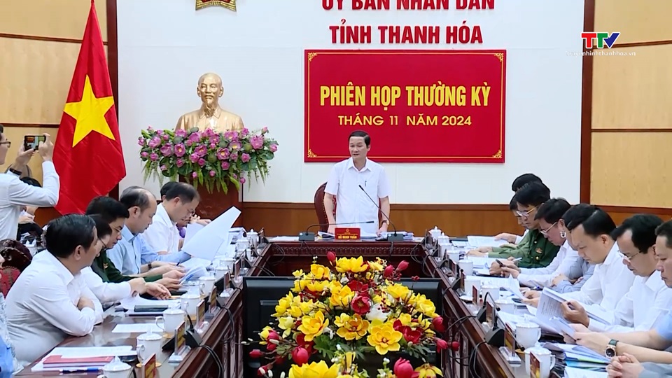 Phiên họp thường kỳ Ủy ban Nhân dân tỉnh tháng 11- Ảnh 2.