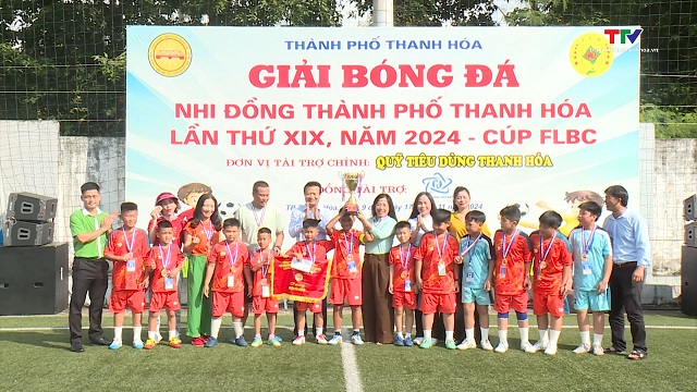 Giải bóng đá Thiếu nhi thành phố Thanh Hóa lần thứ XIX, năm 2024 – sân chơi lành mạnh, bổ ích cho các cầu thủ nhí- Ảnh 3.