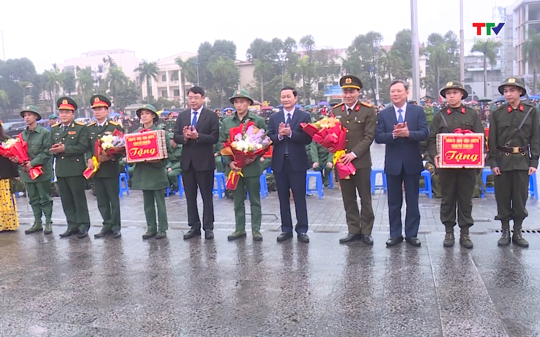 Chỉ thị về việc tuyển chọn, gọi công dân nhập ngũ và thực hiện tham gia Công an nhân dân năm 2025