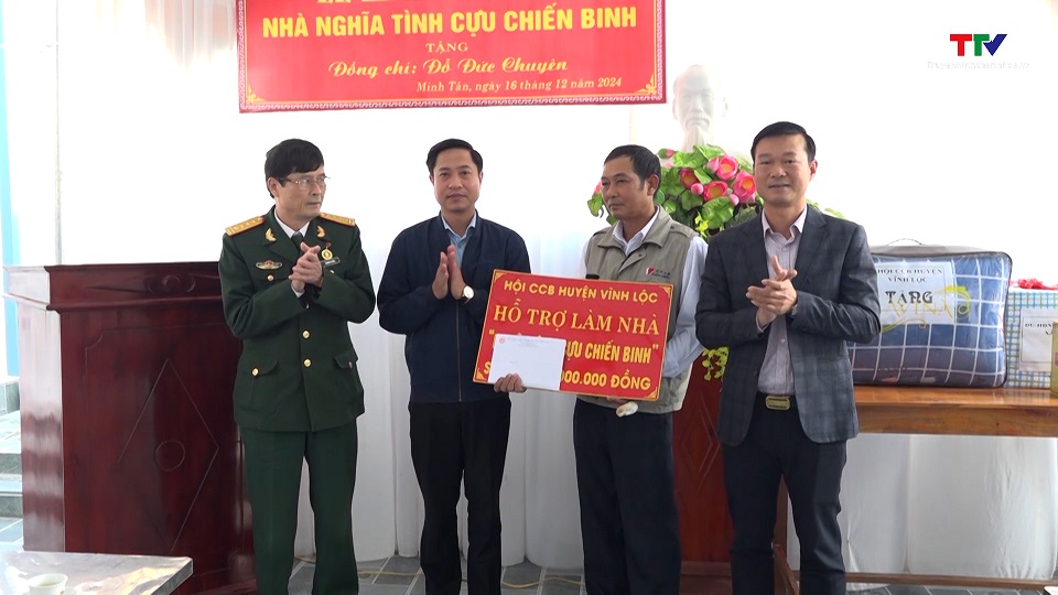 Khánh thành nhà “Nghĩa tình Cựu chiến binh” huyện Vĩnh Lộc- Ảnh 1.