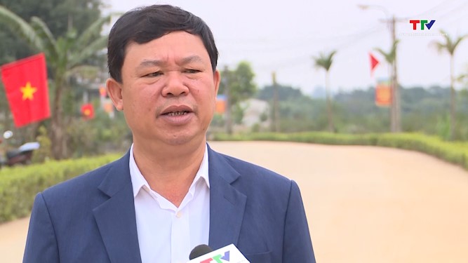 Huyện Triệu Sơn xây dựng tuyến đường kiểu mẫu- Ảnh 4. Huyện Triệu Sơn xây dựng tuyến đường kiểu mẫu- Ảnh 4.
