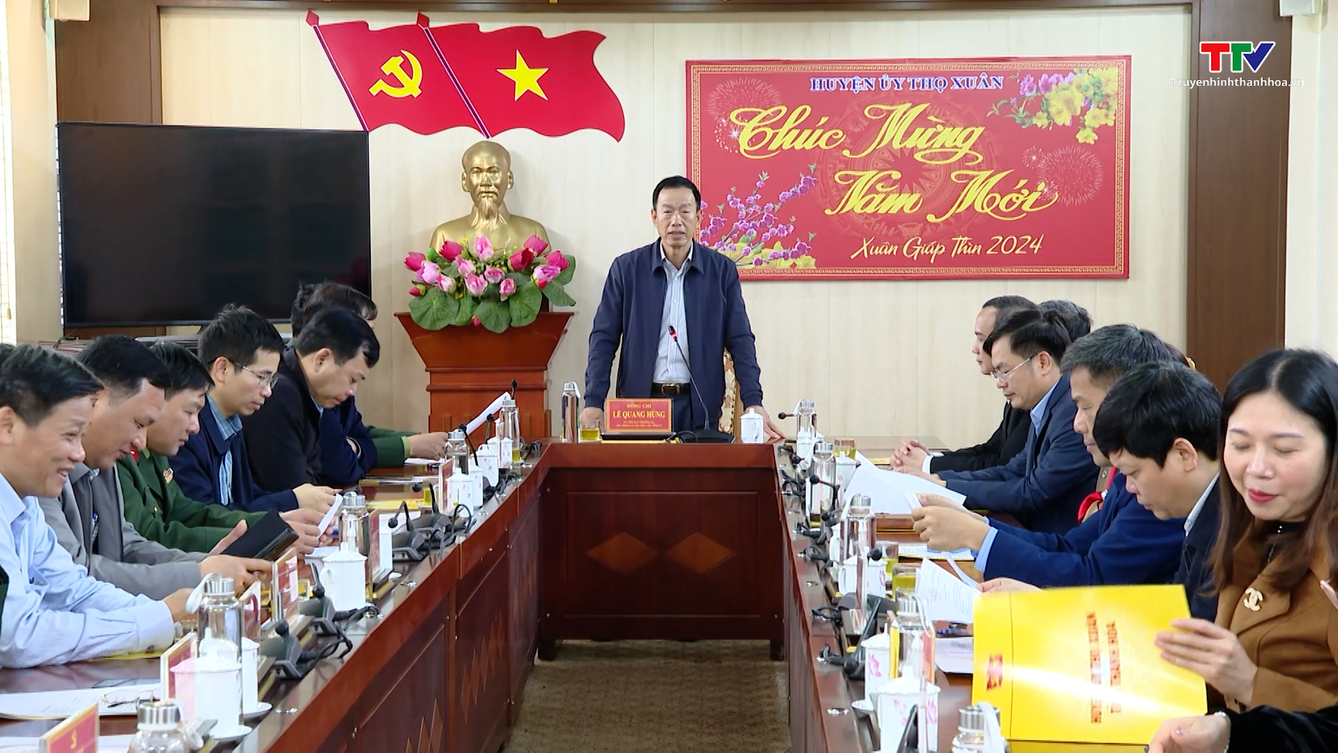 Đoàn công tác của tỉnh thăm và chúc Tết tại huyện Thọ Xuân- Ảnh 5.