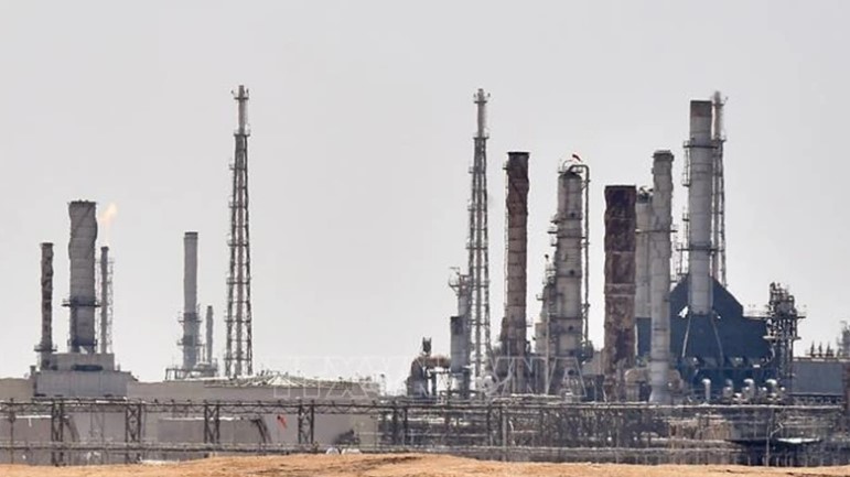 Ả-rập Xêut công bố lý do dừng kế hoạch tăng sản lượng dầu thô khai thác- Ảnh 1.