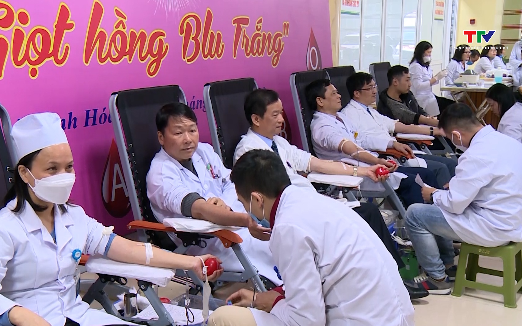 Lễ hội “Giọt hồng Blouse trắng năm 2024” đặt mục tiêu huy động hơn 7.000 người hiến máu