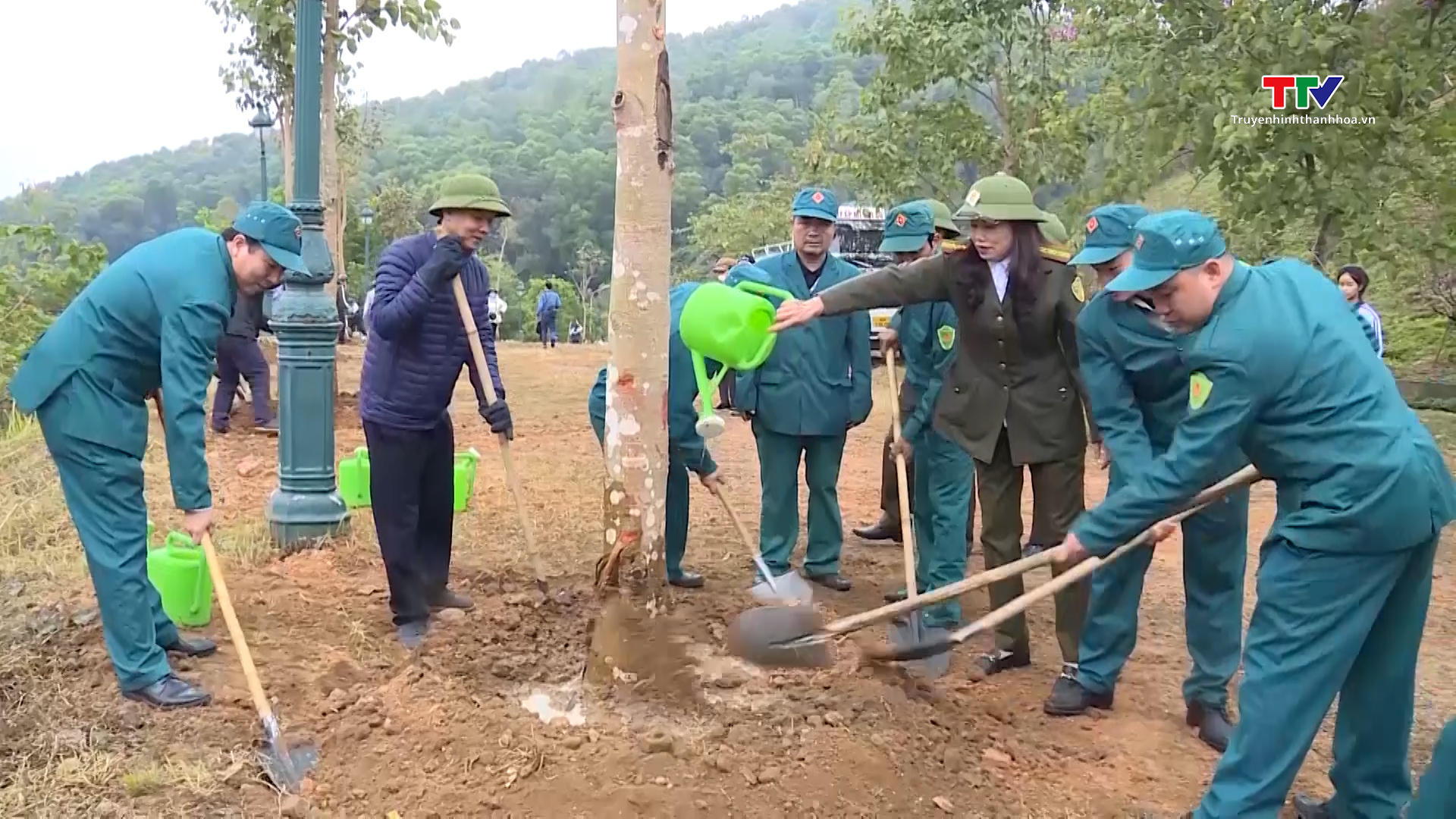 Thanh Hóa phấn đấu trồng 3 triệu cây xanh dịp Tết Nguyên đán Giáp Thìn năm 2024- Ảnh 1.