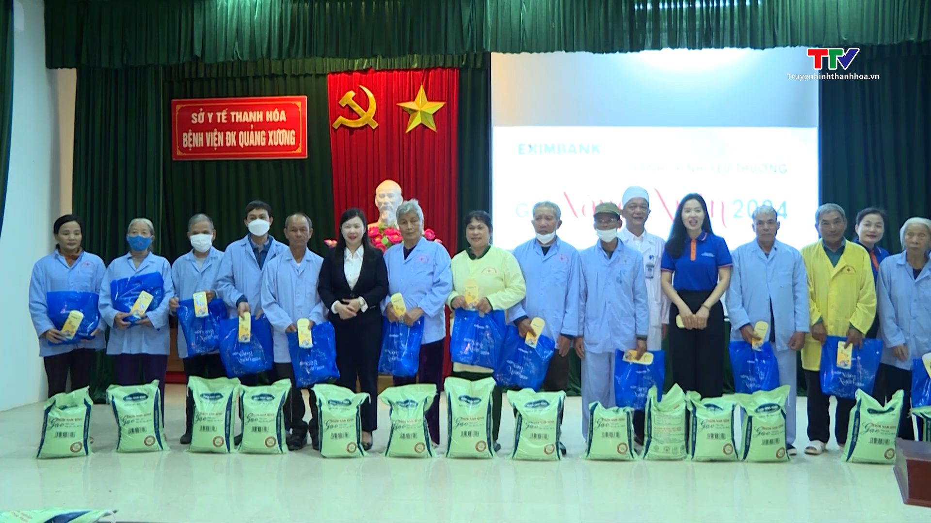 Eximbank tặng 1.000 suất quà Tết tại tỉnh Thanh Hóa- Ảnh 3.