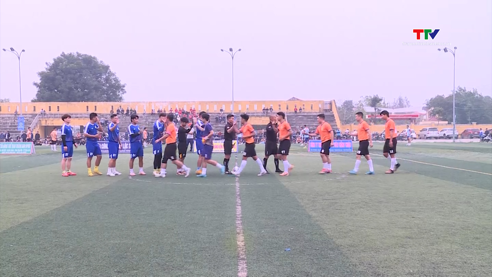 Khai mạc giải bóng đá phong trào thanh niên huyện Hậu Lộc lần thứ III năm 2024- Ảnh 2.